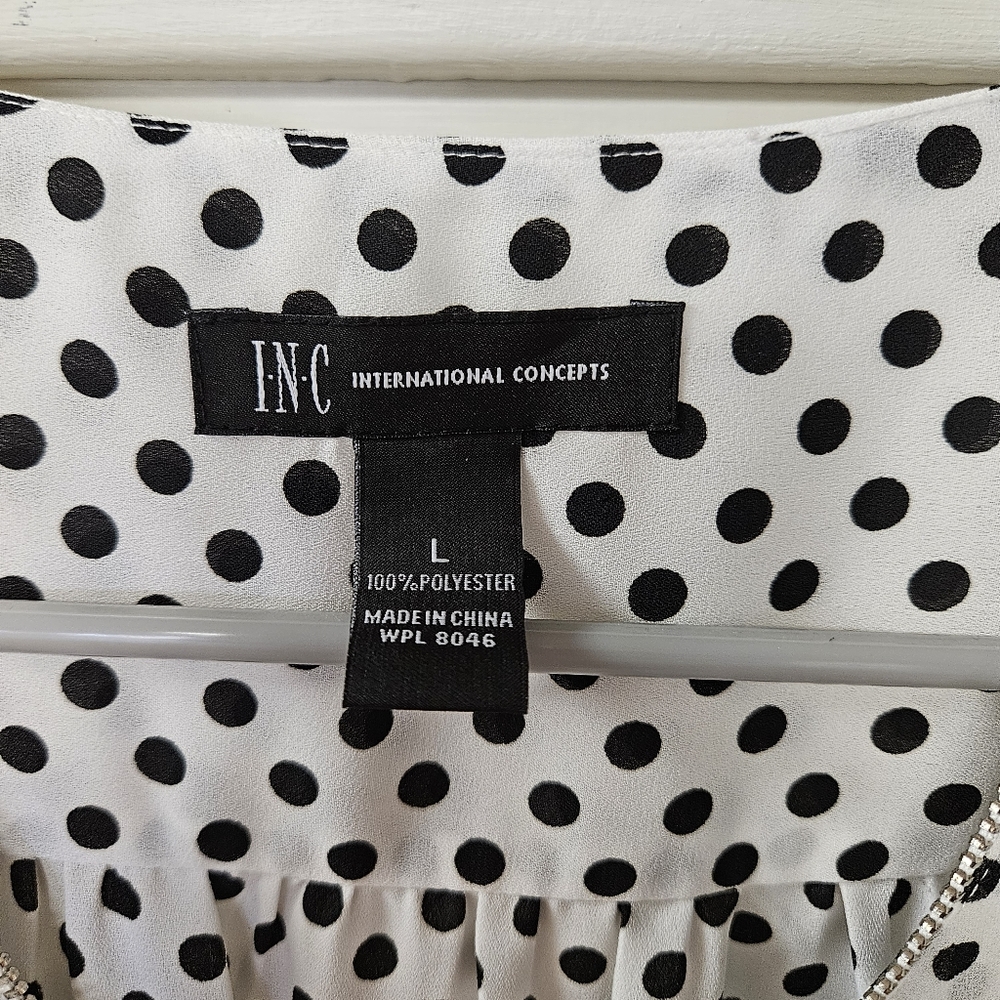 INC International Concepts women's large white & black polka-dot sleeveless top - Picture 6 of 7